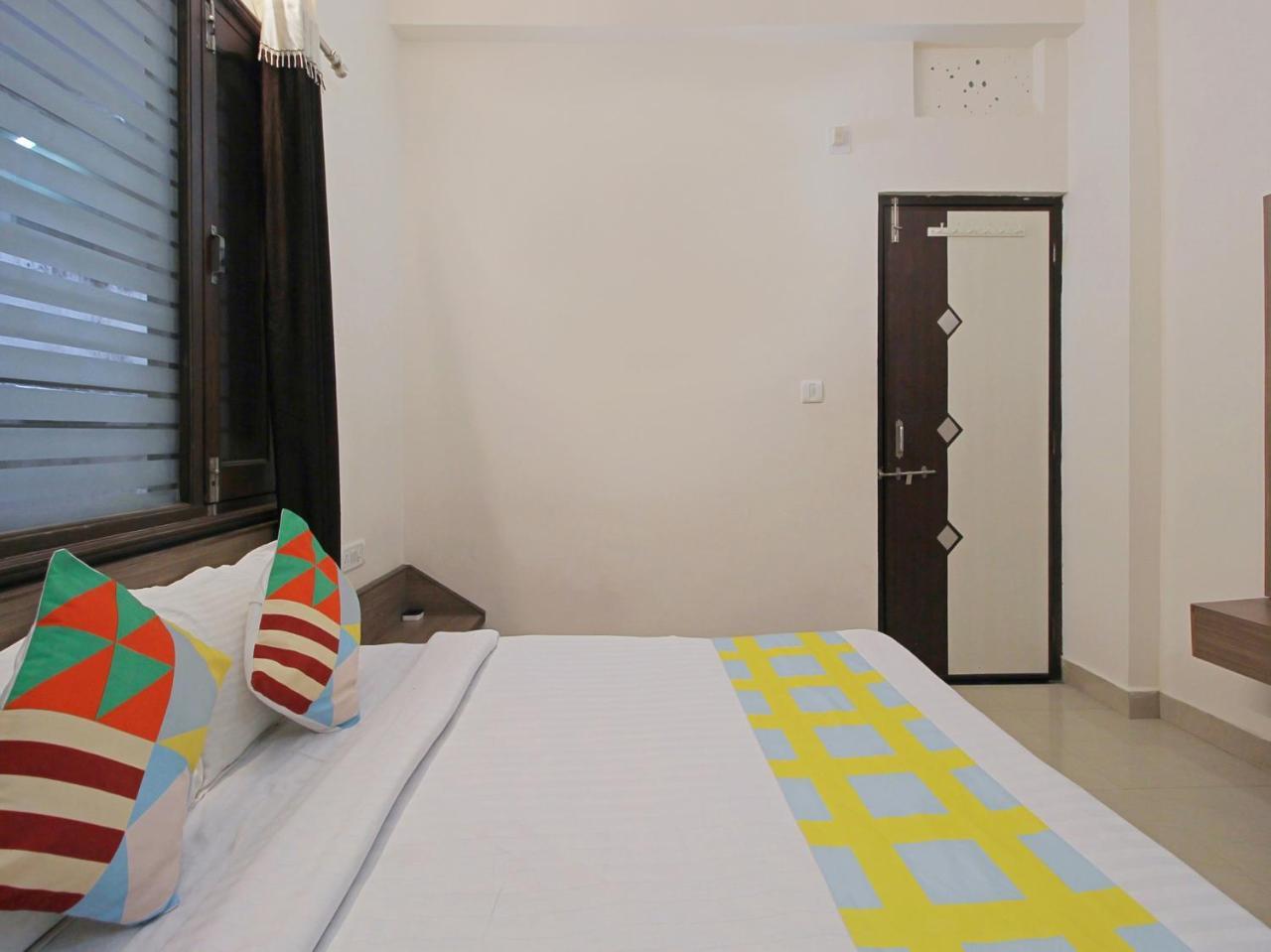 Elegant 1Br Stay In Mount Abu Central エクステリア 写真