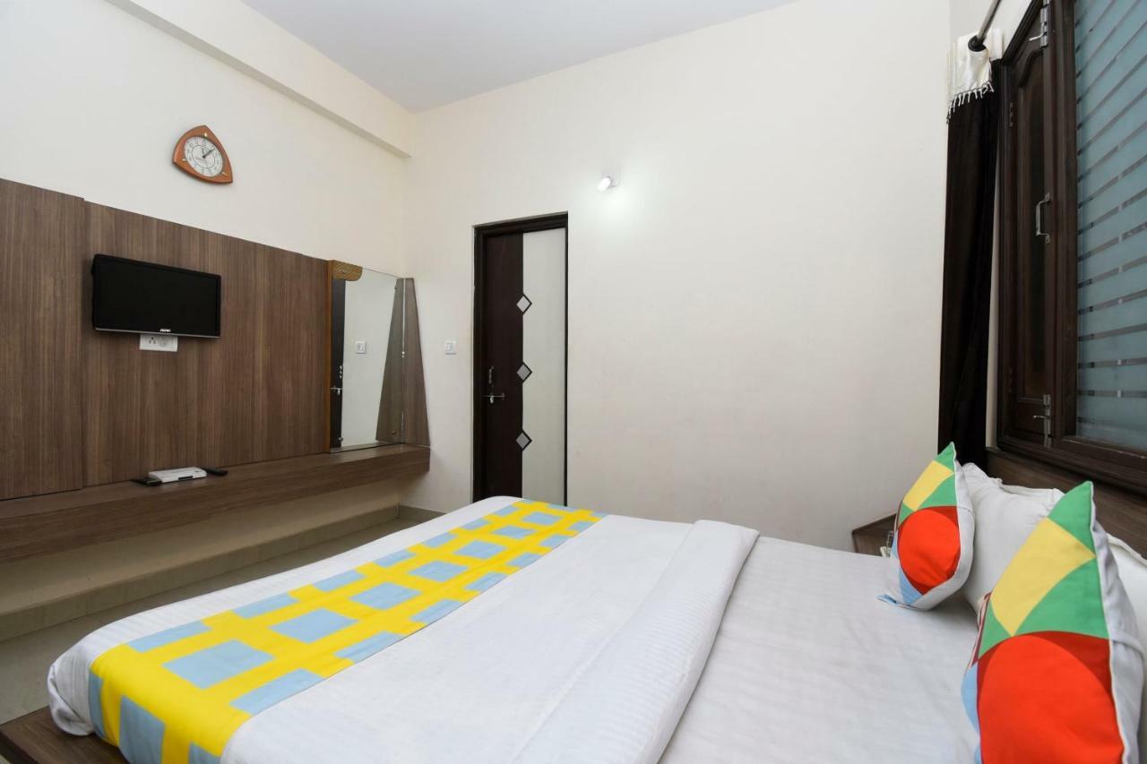 Elegant 1Br Stay In Mount Abu Central エクステリア 写真